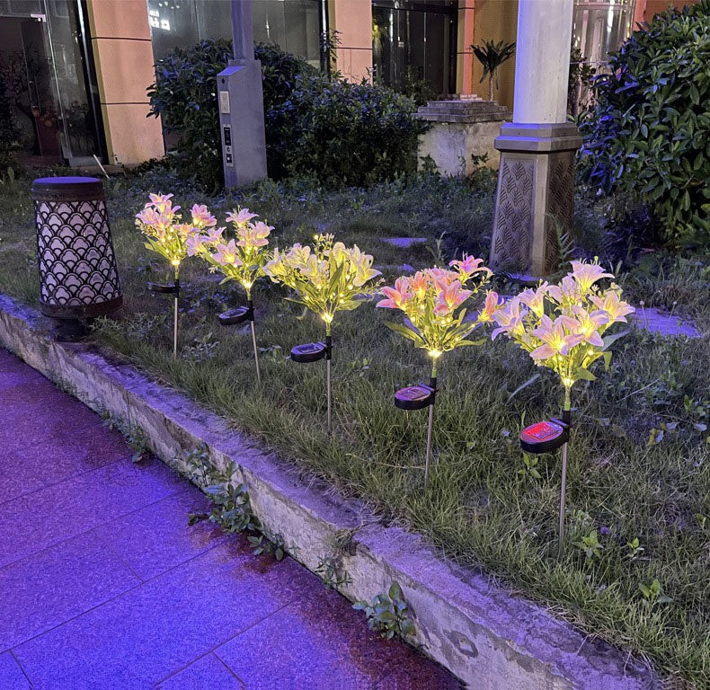 Solar Powered 7-Head Lily Garden Lights Realistic LED Floral Decor Waterproof Lawn Patio Lighting